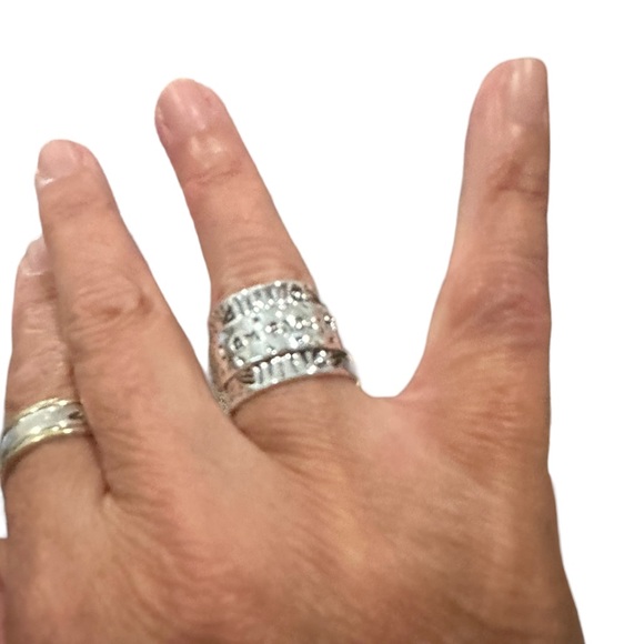 Sterling Silver I Am Enough Dandelion Ring - Picture 2 of 5